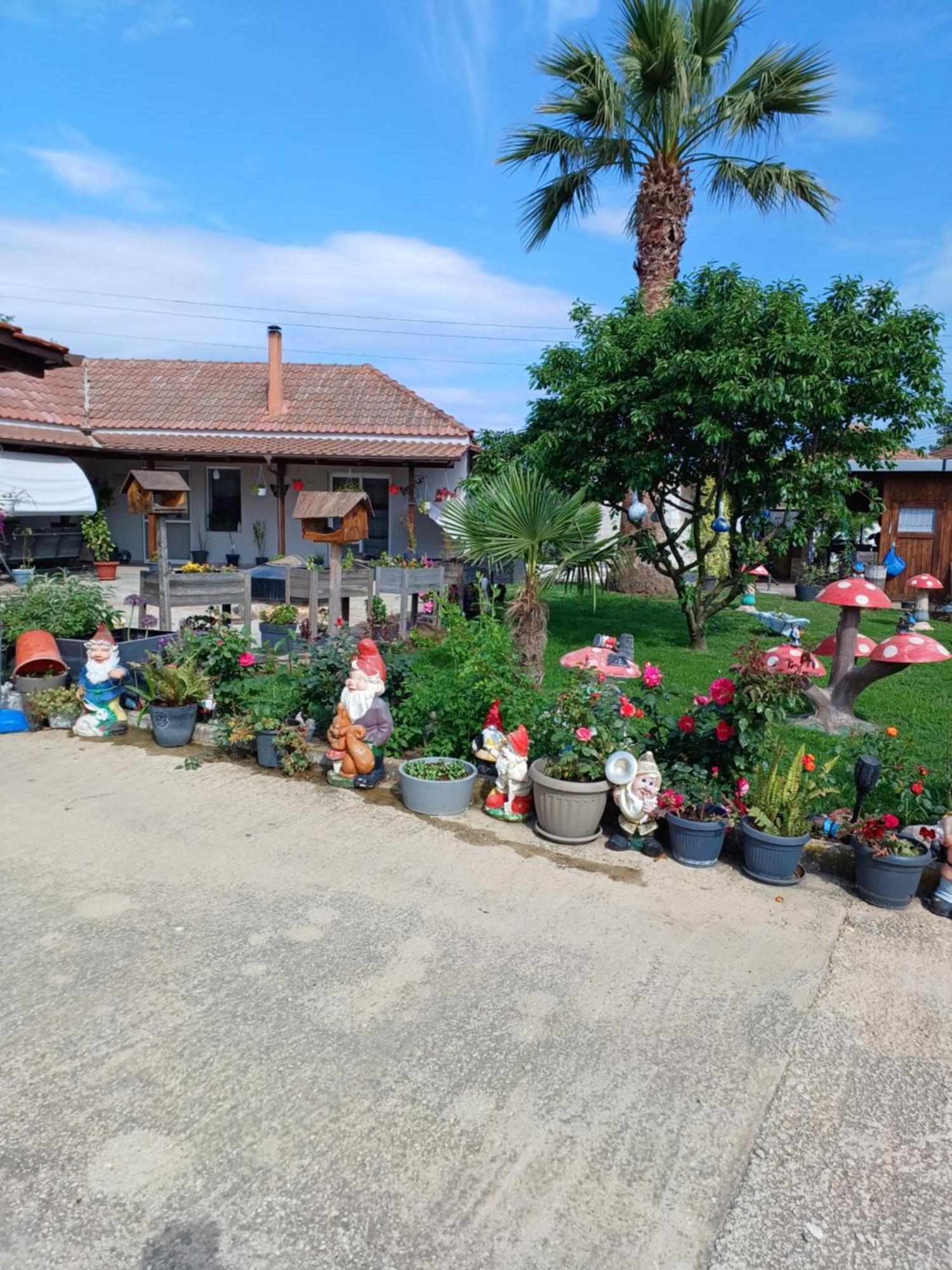 Zwergendorf Apartment Chaidefto Luaran gambar